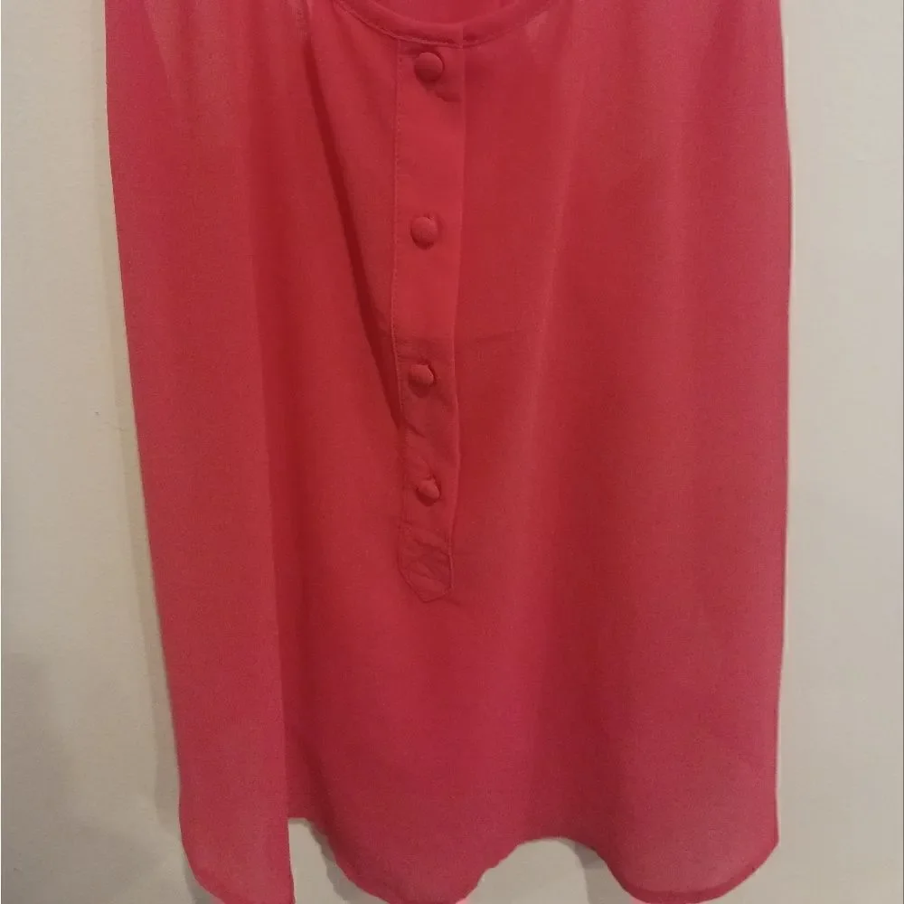 New with tags Style Loft Pink Cropped Tank Top
